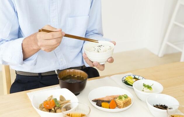 日常健康飲食中，葷素食如何搭配？